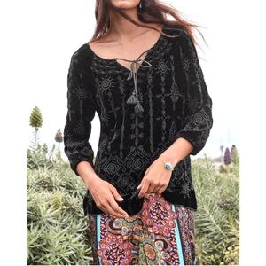 Johnny Was Black Velvet "ALTHEA" top, never worn, size XS